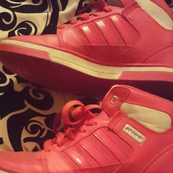 adidas pink high tops